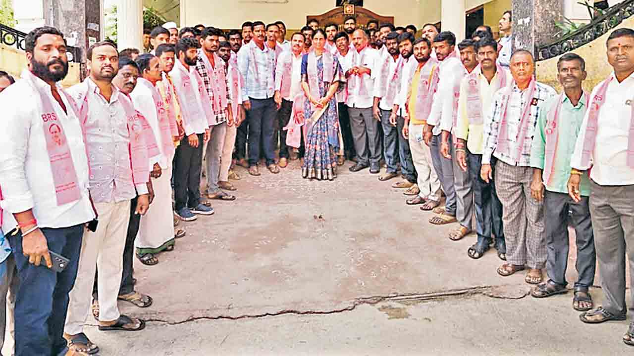 బీఆర్‌ఎస్‌తోనే ఉజ్వల భవిష్యత్తు