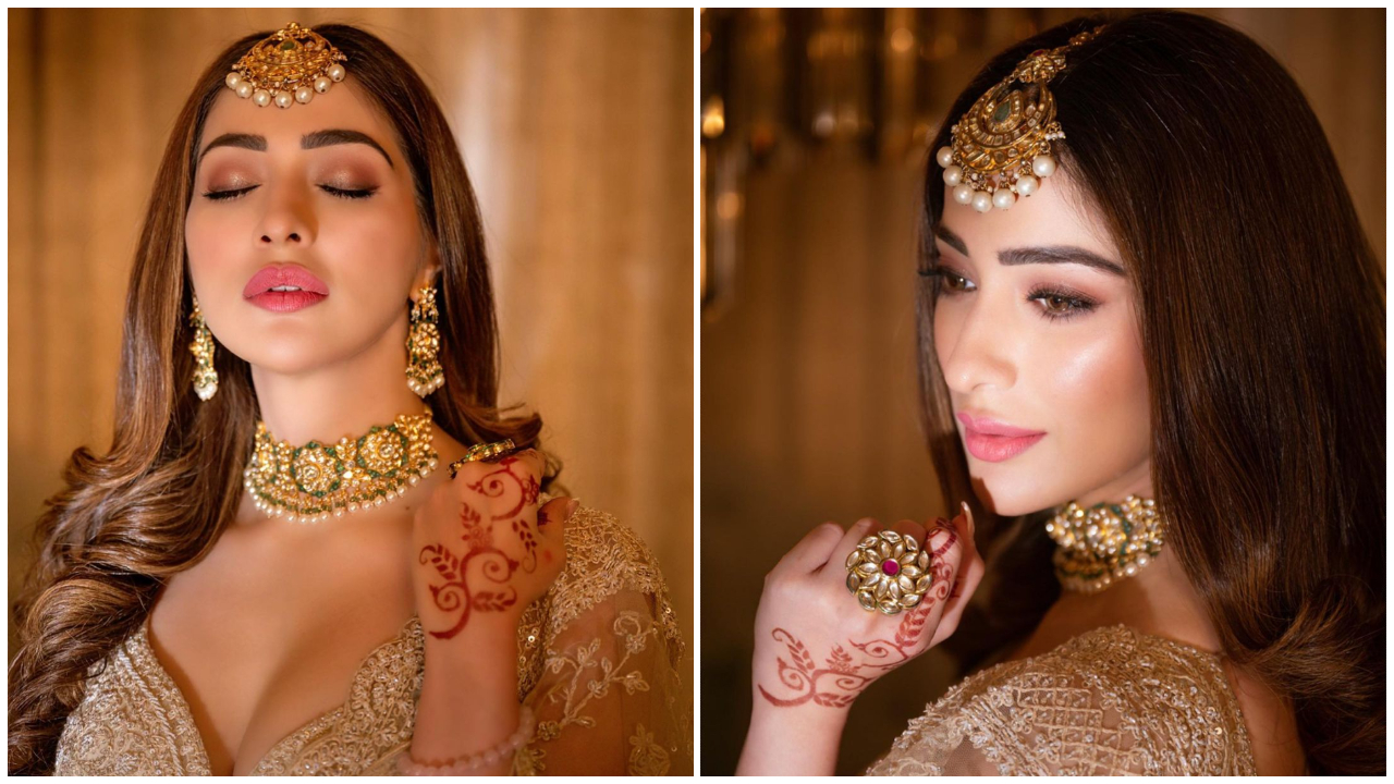 Raai Laxmi | ట్రెడీషనల్ డ్రెస్‌లో గాలం వేస్తున్న రాయ్ లక్ష్మీ..