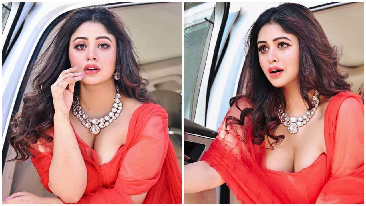 Ritabhari Chakraborty | ఎరుపెక్కిన అందాల‌తో ఊపిరి తీస్తున్న రీతాభరి చక్రవర్తి..