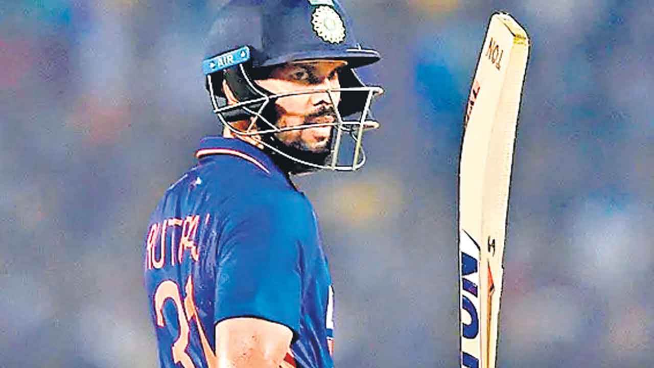 Ruturaj Gaikwad | టీ20ల్లో వేగంగా 4 వేల ప‌రుగులు.. ఐదో క్రికెట‌ర్‌గా రుతురాజ్ రికార్డు