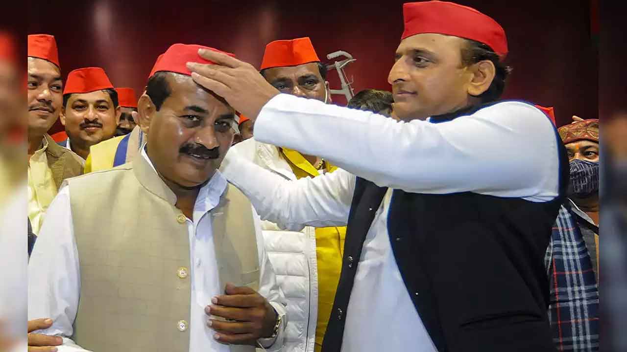 ఆజంఖాన్‌కు రెండేండ్ల జైలు శిక్ష