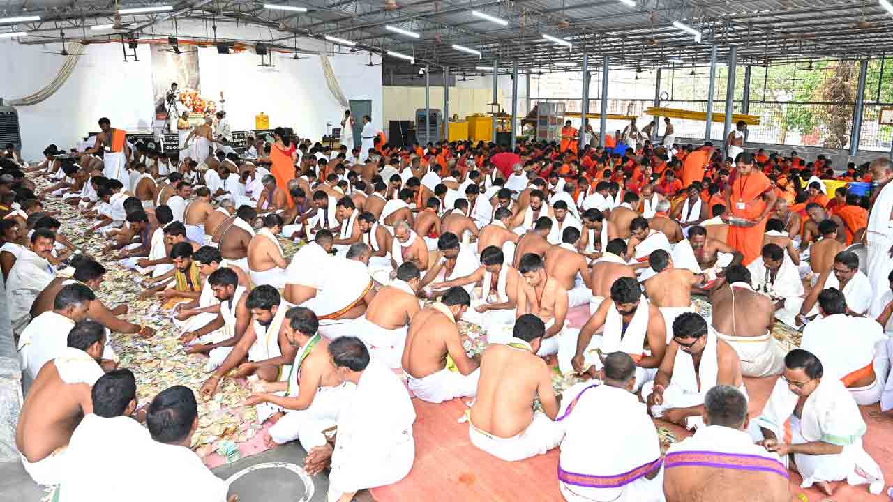 Srisailam | శ్రీశైల మల్లన్న హుండీకి రూ.3.75 కోట్ల ఆదాయం..!