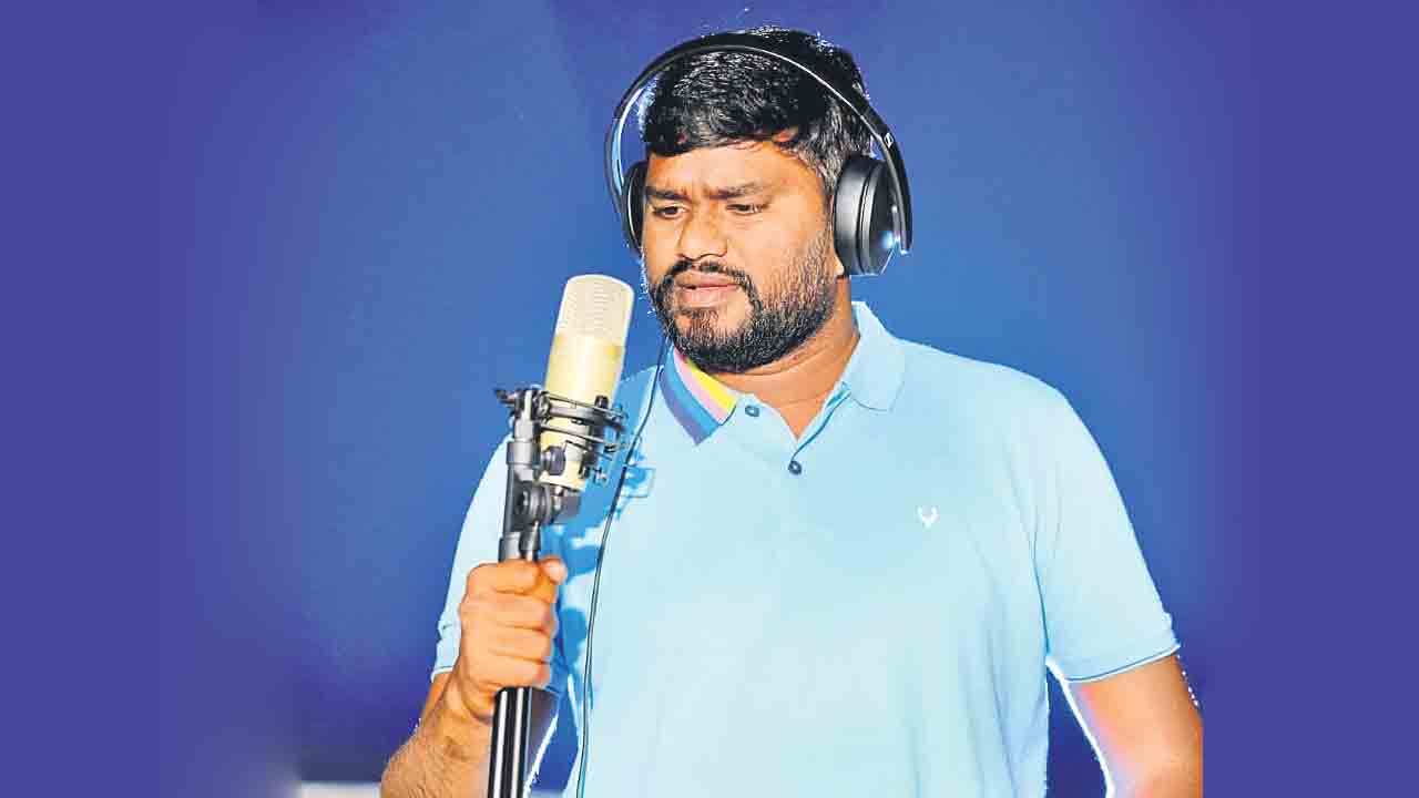 ఆ పాట వింటాను..