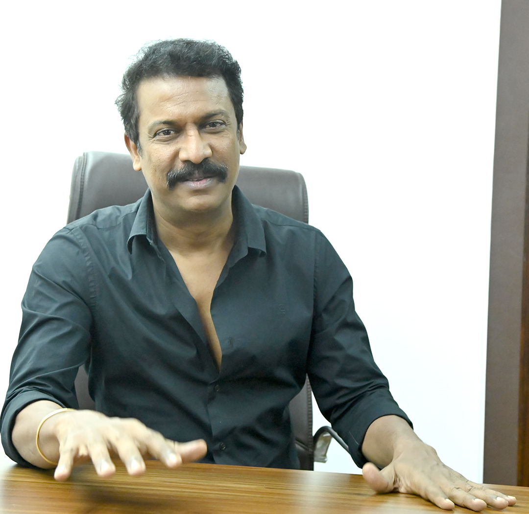 నేను ఈ సినిమా చేయడానికి కారణం త్రివిక్రమ్‌. ఈ కథను ఎక్కువ మందికి చేరువ కావాలని, అందుకే పవన్‌ కళ్యాణ్‌తో ఈ సినిమా తీస్తే బాగుంటుందని ఆయనే చెప్పారు. 