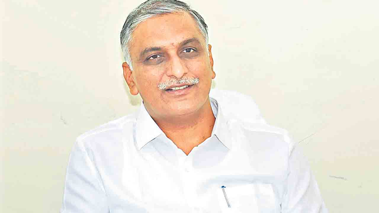 పారిశుద్ధ్య కార్మికులు విధుల్లో చేరాలి