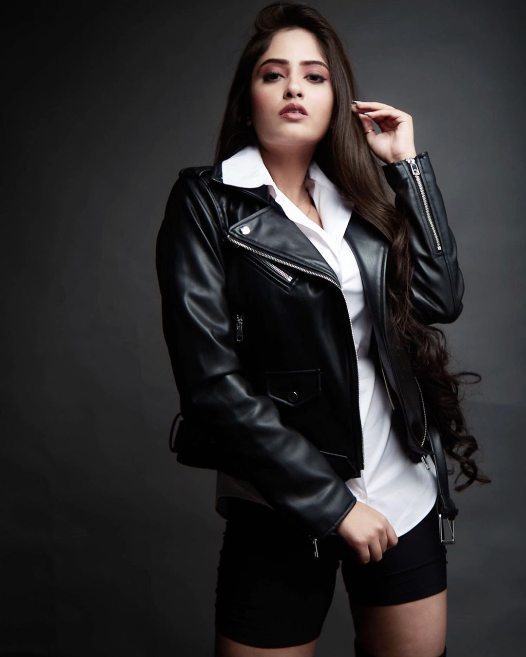 ( Photos : Instagram )