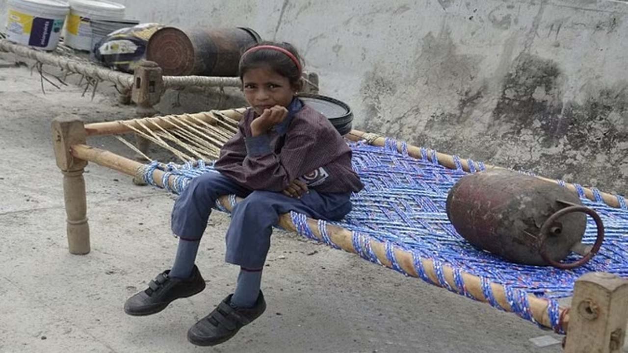 Schools Closed | ఢిల్లీలో వరదలు.. మరో రెండు రోజులు పాఠశాలలకు సెలవు..!