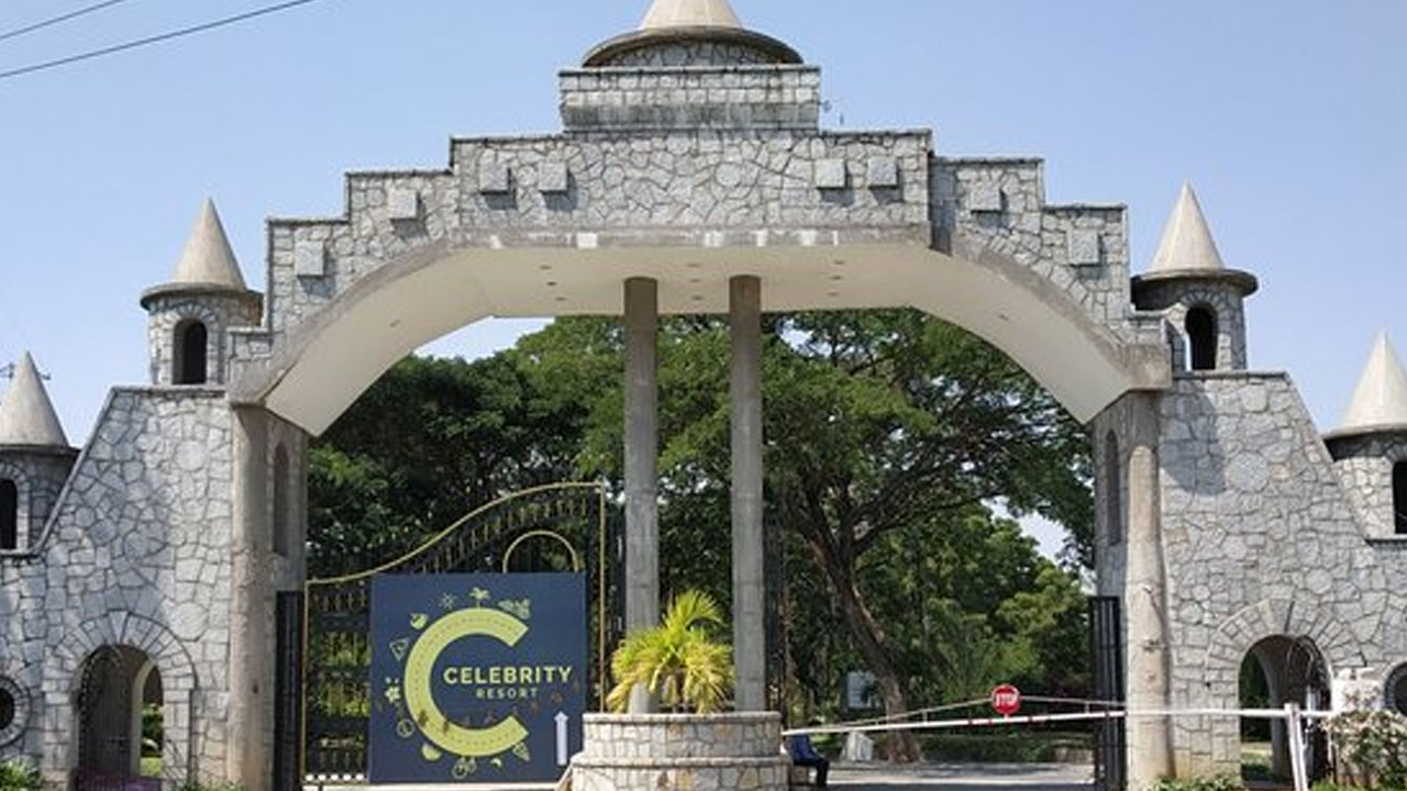 Shamirpet | శామీర్‌పేట సెలబ్రిటీ క్లబ్‌లో కలకలం.. భర్తపై భార్య ప్రియుడి కాల్పులు