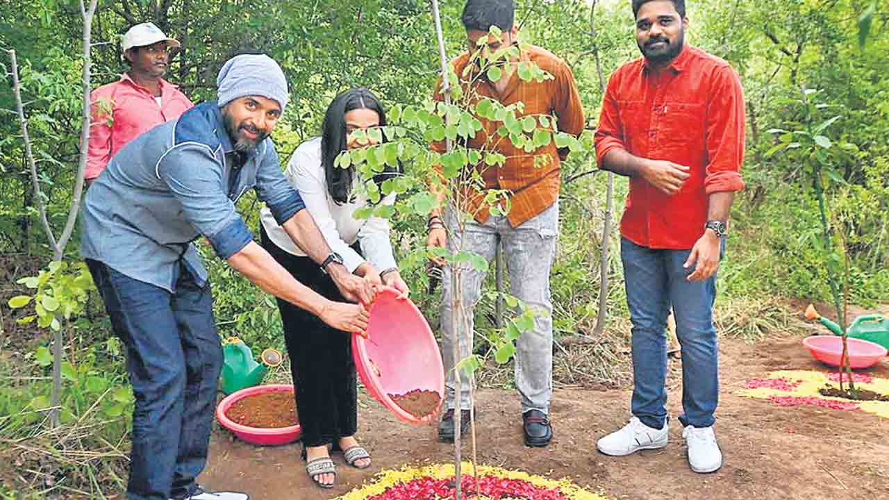 గ్రీన్‌ ఇండియా చాలెంజ్‌లో తమిళ నటుడు శివకార్తికేయన్‌