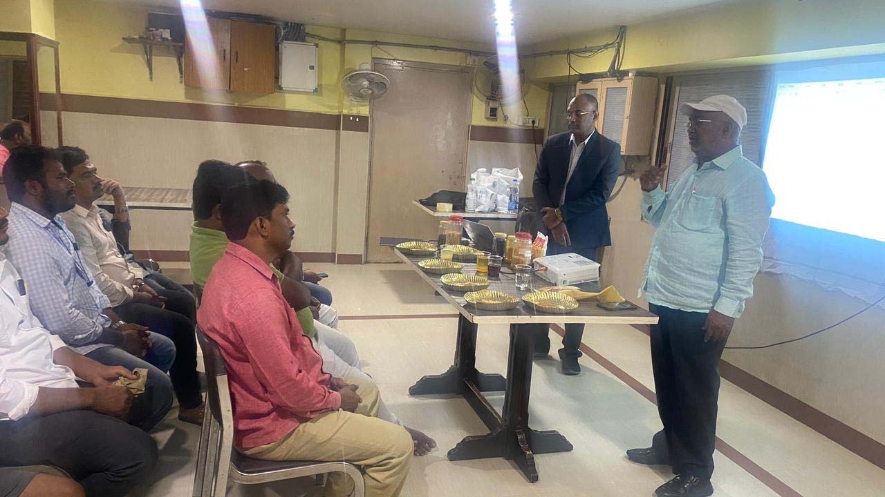 Srisailam | పరిశుభ్రతకు ప్రాధాన్యం ఇవ్వండి : ఫుడ్‌ సేఫ్టీ అధికారి