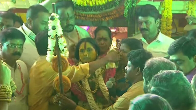 Rangam | ఆలస్యమైనా వర్షాలు తప్పనిసరిగా వస్తాయి.. ప్రజలు భయాందోళన ...