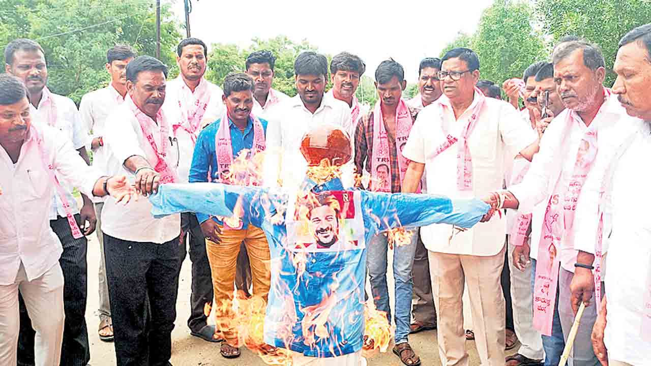 రైతు వ్య‌తిరేకి.. రేవంత్‌
