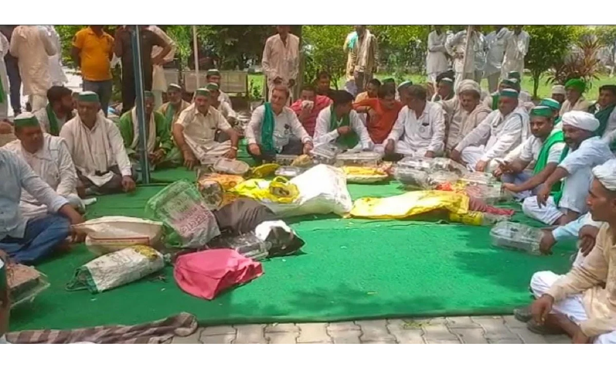 UP FARMERS| బోరుబావులకు విద్యుత్తు మీటర్లపై యూపీ రైతుల భగ్గు.. యోగి సర్కారుపై ఆగ్రహం.. రాష్ట్ర వ్యాప్త ఆందోళనలకు సిద్ధం