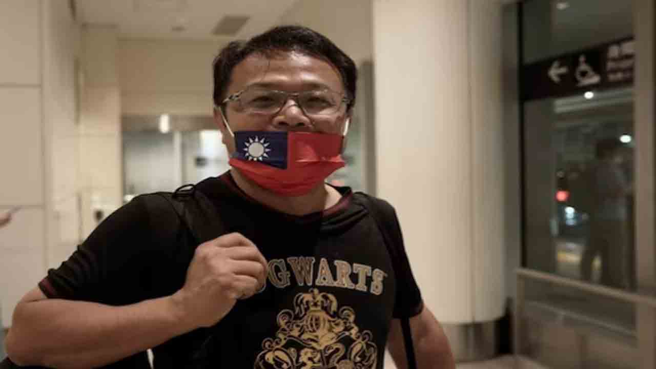 Taiwanese man | చైనా పోలీసుల ఫొటోలు తీసిన తైవాన్‌ వ్యక్తి.. మూడేళ్లకుపైగా జైల్లో ఉండి విడుదల