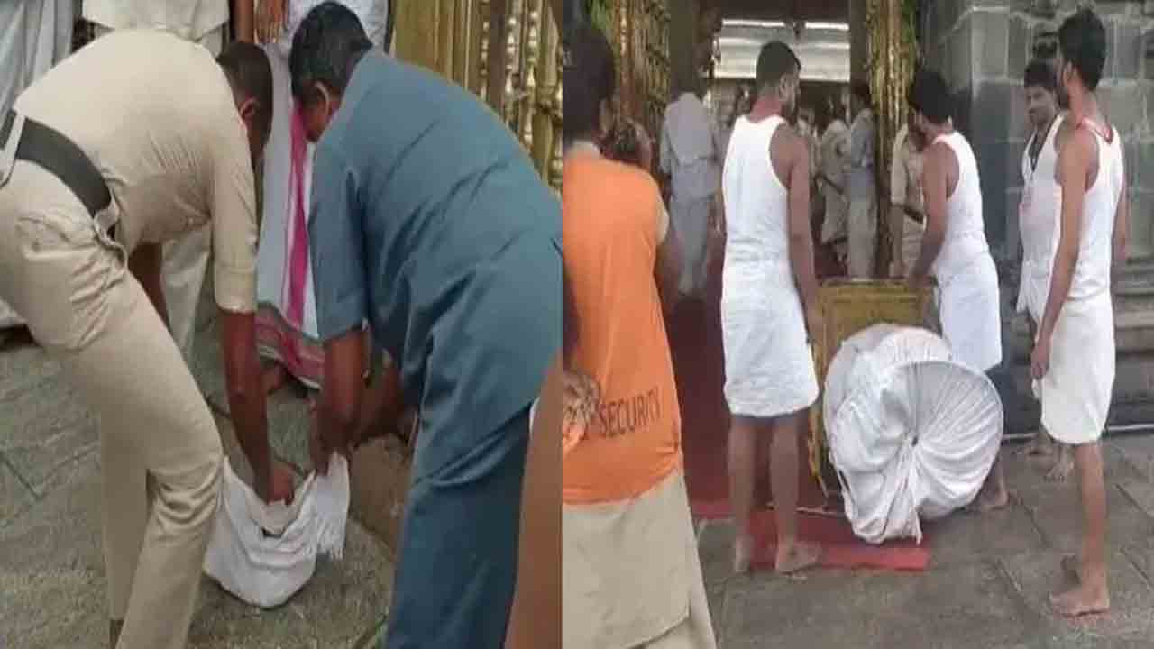 Tirumala | తిరుమల శ్రీవారి ఆలయంలో అపశ్రుతి.. కిందపడిపోయిన హుండీ