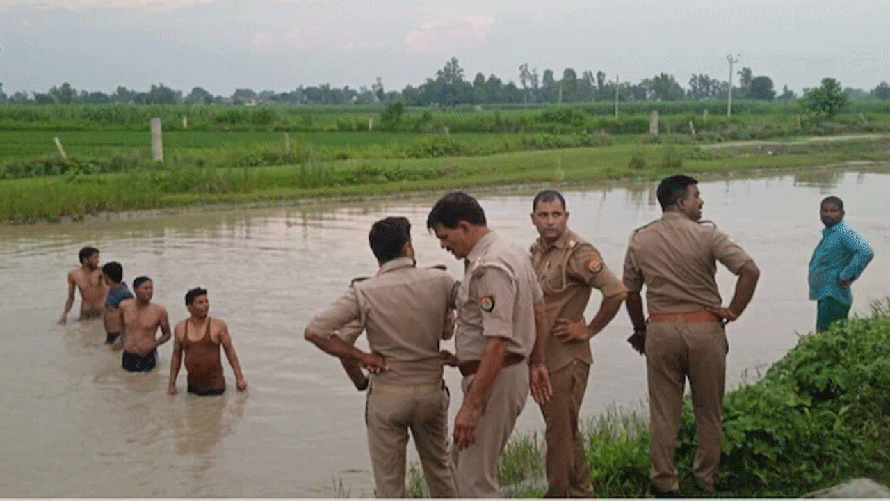 Woman Kills Husband | భర్తను గొడ్డలితో నరికి.. ఐదు ముక్కలుగా చేసి.. కాలువలో పడేసిన భార్య