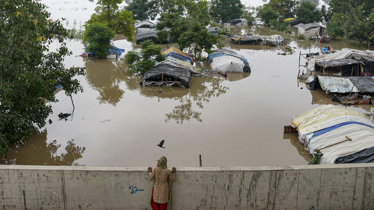 Yamula Floods | యమునా నది మహోగ్రరూపం.. 208.46 మీటర్లు దాటిన నీటిమట్టం