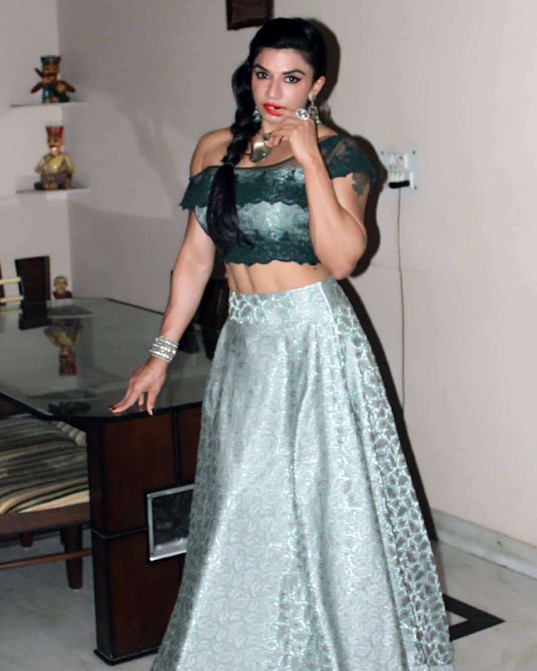 ( Photos : Instagram )