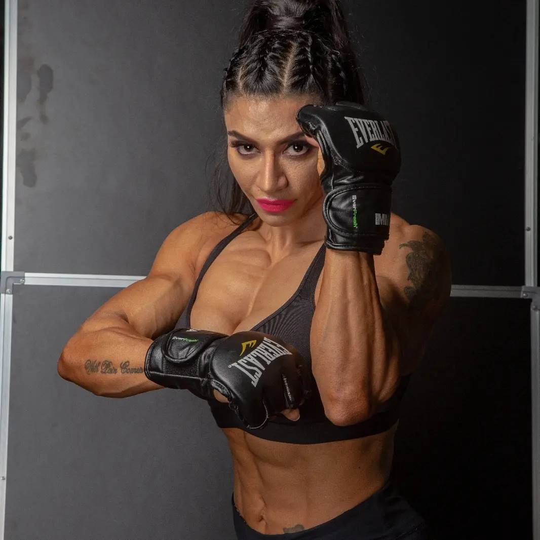 ( Photos : Instagram )