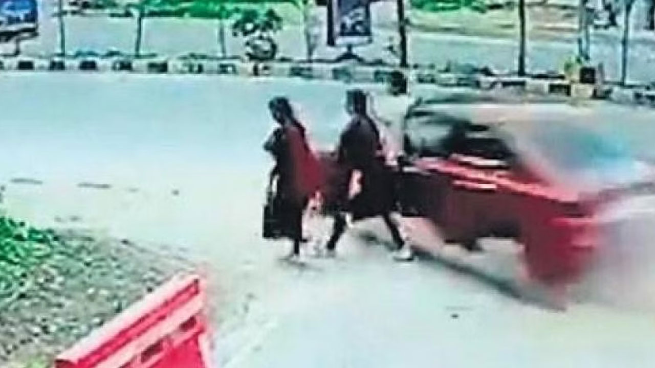 VC Sajjanar | పిల్ల‌ల‌పై అతి ప్రేమ‌తో వాహ‌నాలిస్తే ఇలాంటి ప్ర‌మాదాలే జ‌రుగుతాయి : స‌జ్జ‌నార్