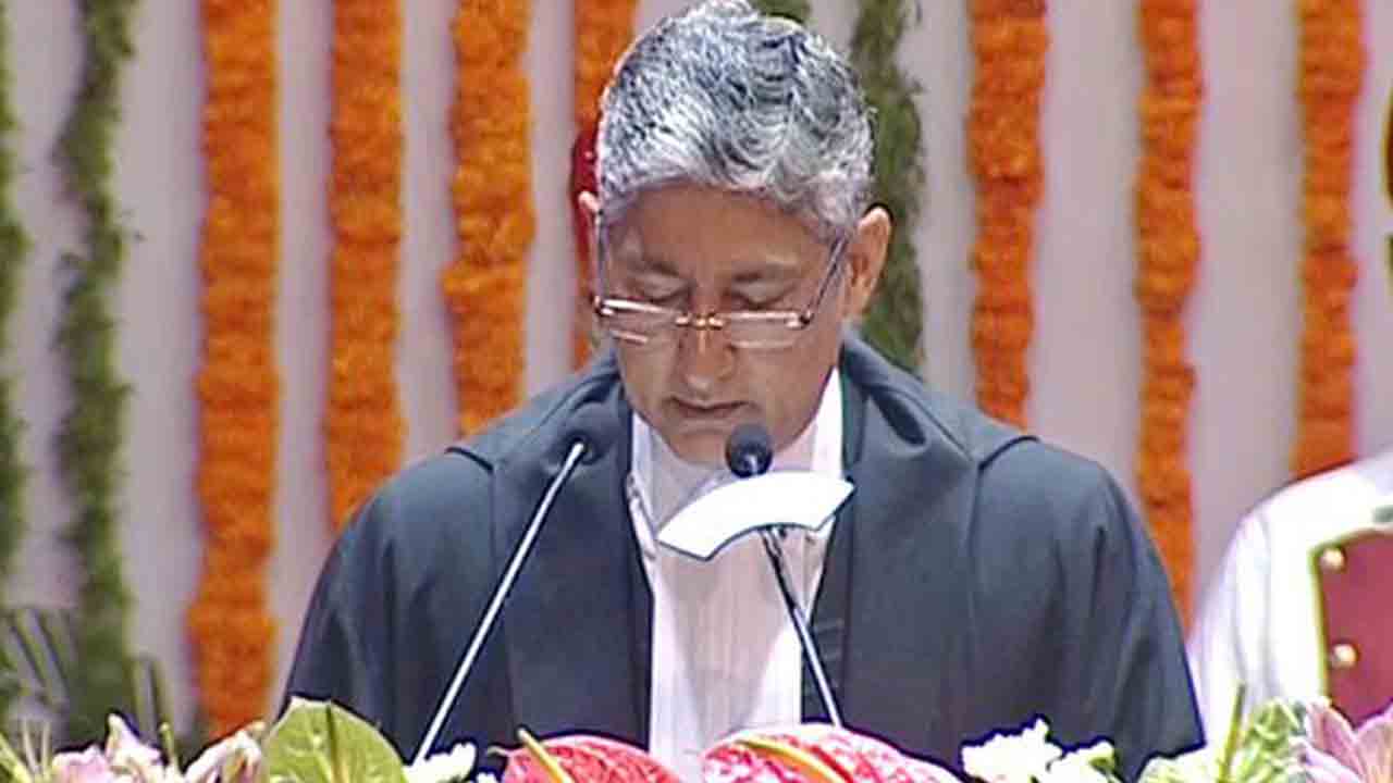 AP High Court CJ | ఏపీ హైకోర్టు సీజేగా ధీరజ్‌సింగ్‌ ప్రమాణం
