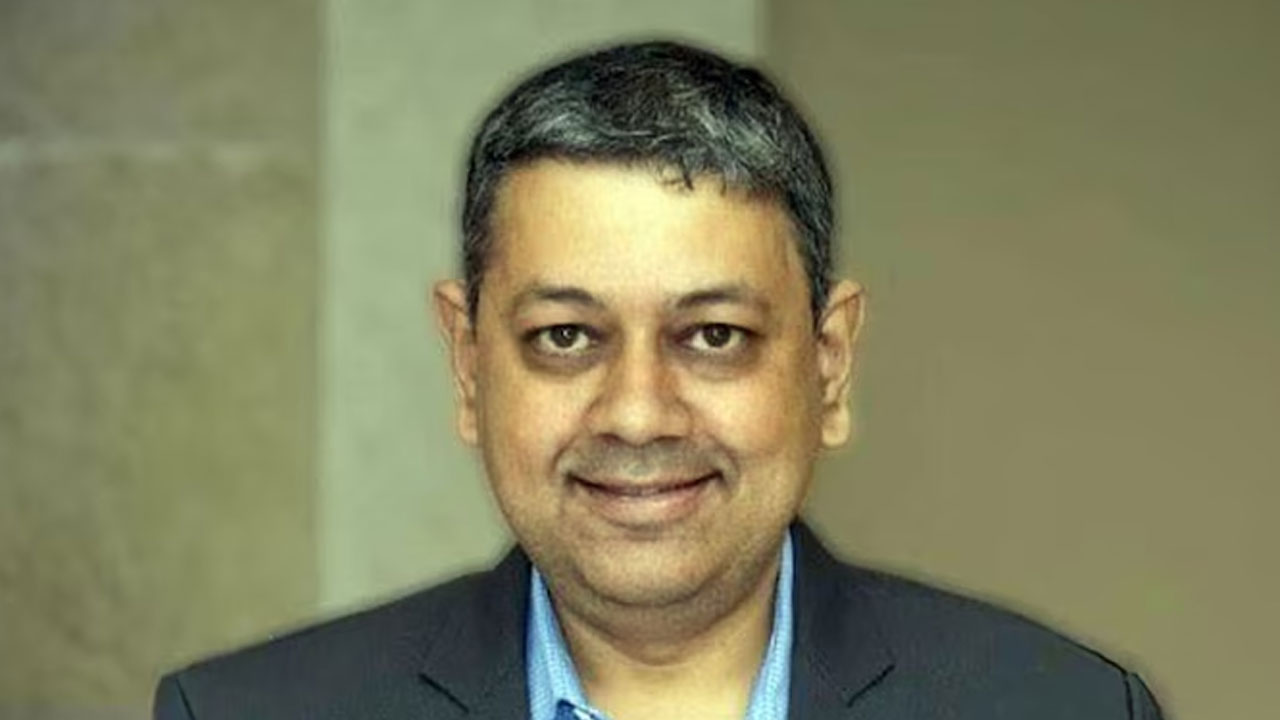 Badri Seshadri: సీజేఐపై రెచ్చ‌గొట్టే వ్యాఖ్య‌లు చేసిన రైట‌ర్ అరెస్టు