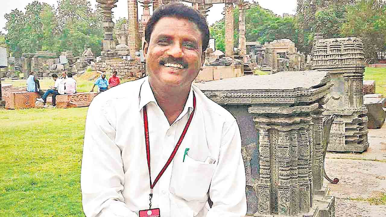 గాయకుడు భానుప్రసాద్కు కన్నీటి వీడ్కోలు