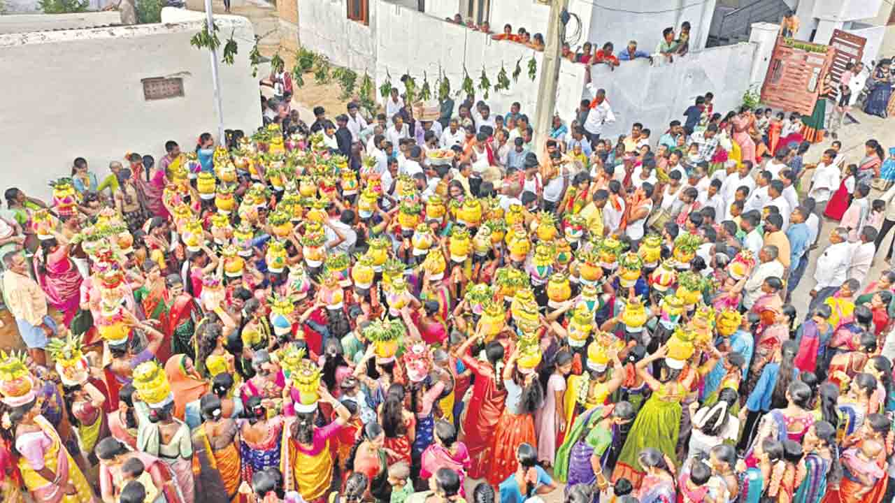 భోజనం ఘనం..