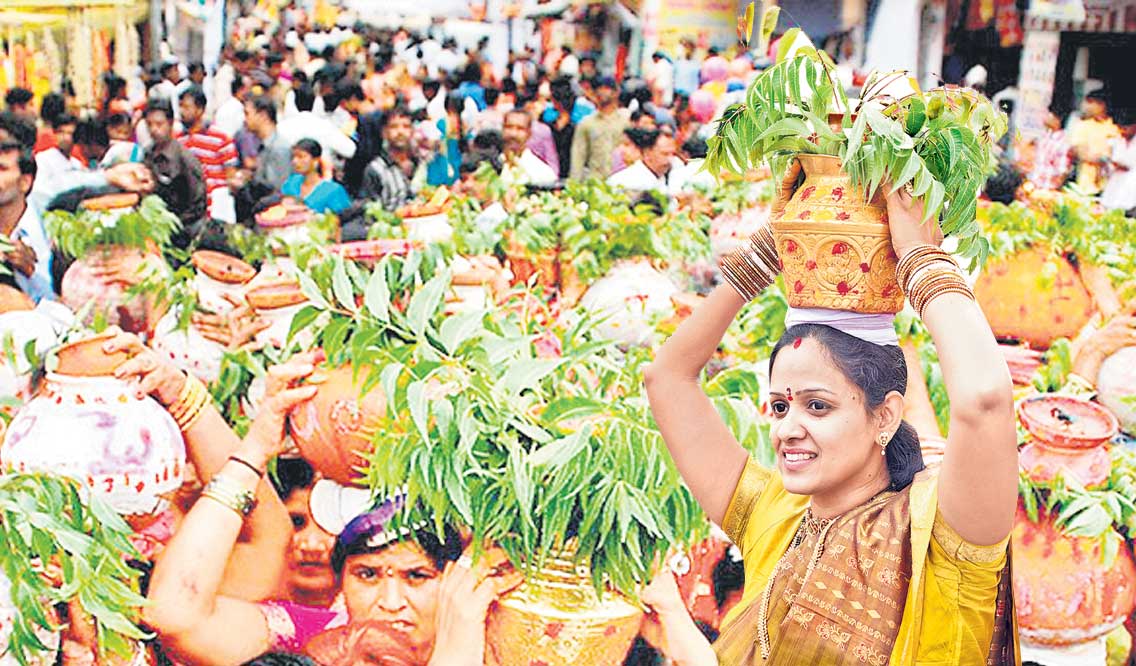 MLA Talasani | బోనాల ఉత్సవాలు తెలంగాణ సంస్కృతికి ప్రతీక : ఎమ్మెల్యే తలసాని