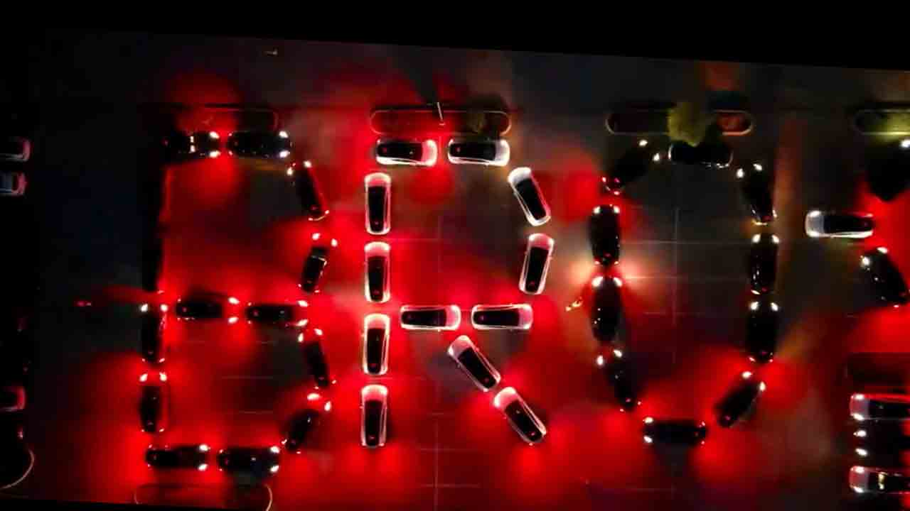 Bro Movie | టెస్లా కార్లతో బ్రో టైటిల్‌.. పీక్స్‌ లెవల్‌లో ఫ్యాన్స్‌ సెలబ్రేషన్స్‌