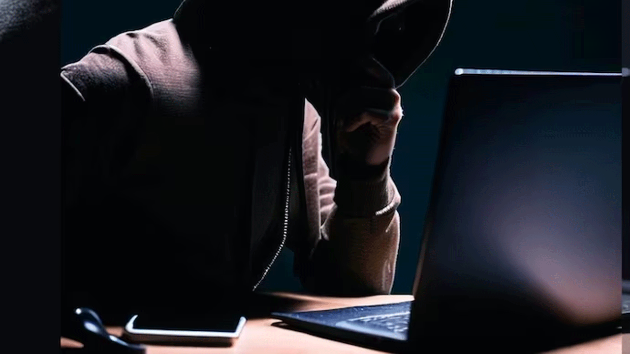 Cyber Fraud | +92 నెంబ‌ర్ల నుంచి వ‌చ్చే వాట్సాప్ కాల్స్‌పై అల‌ర్ట్ : అప్ర‌మ‌త్తంగా లేకుంటే అందిన‌కాడికి దోచేస్తారు..!