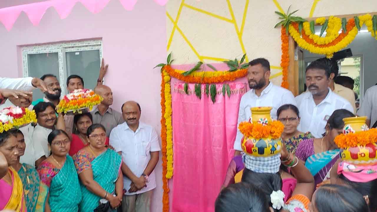 కాంగ్రెస్‌వి అడ్డగోలు మాటలు