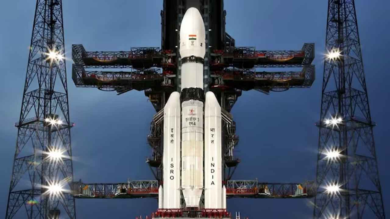 Chandrayaan 3 | ఆదిపురుష్‌ బడ్జెట్‌తోనే చంద్రయాన్‌-3 ప్రయోగం.. రేపే నింగిలోకి.. !