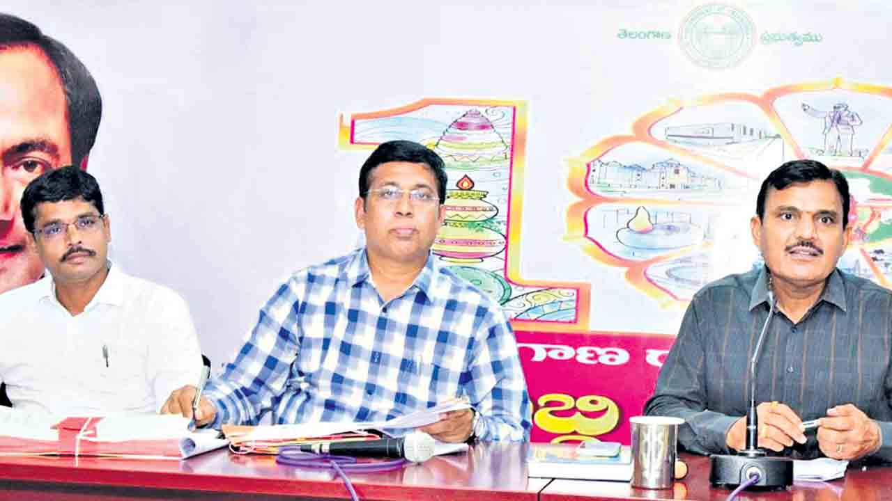 హరిత జిల్లాగా మార్చాలి