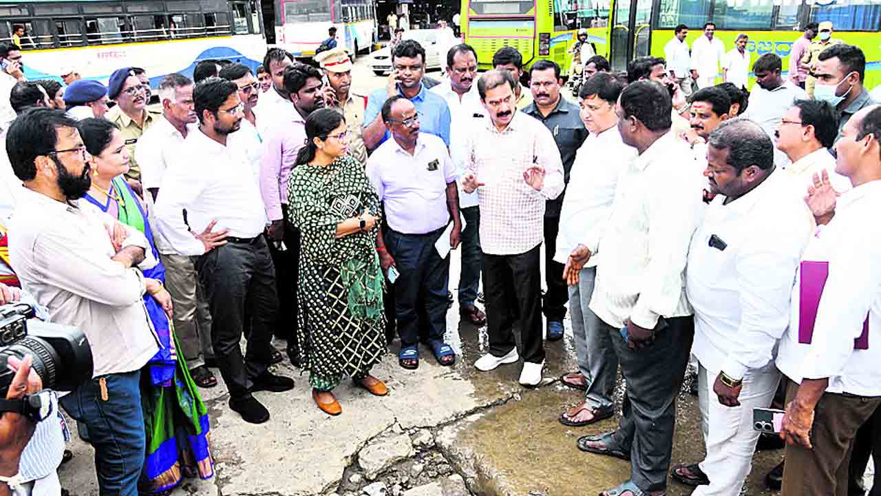 నగరాభివృద్ధికి మరో వంద కోట్లు