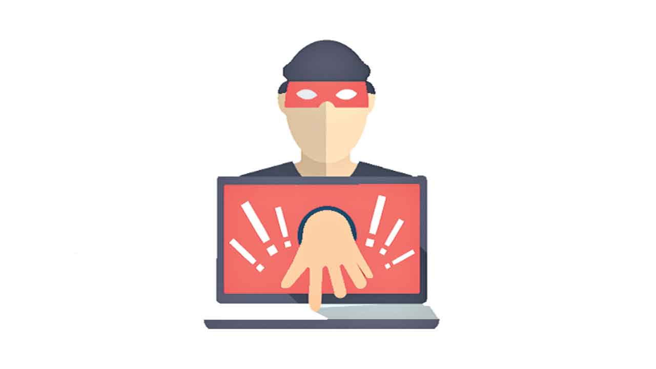 కొరియర్‌లో డ్రగ్స్‌.. రూ. 93,643 కుచ్చుటోపీ