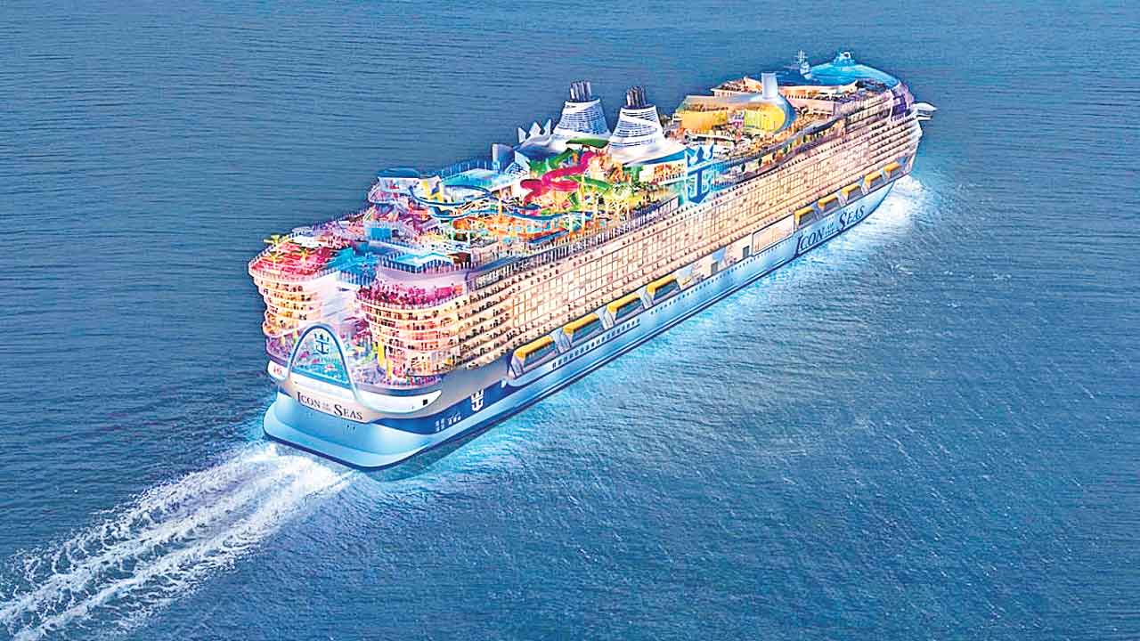 ప్రపంచంలోనే అతిపెద్ద క్రూయిజ్‌ షిప్‌