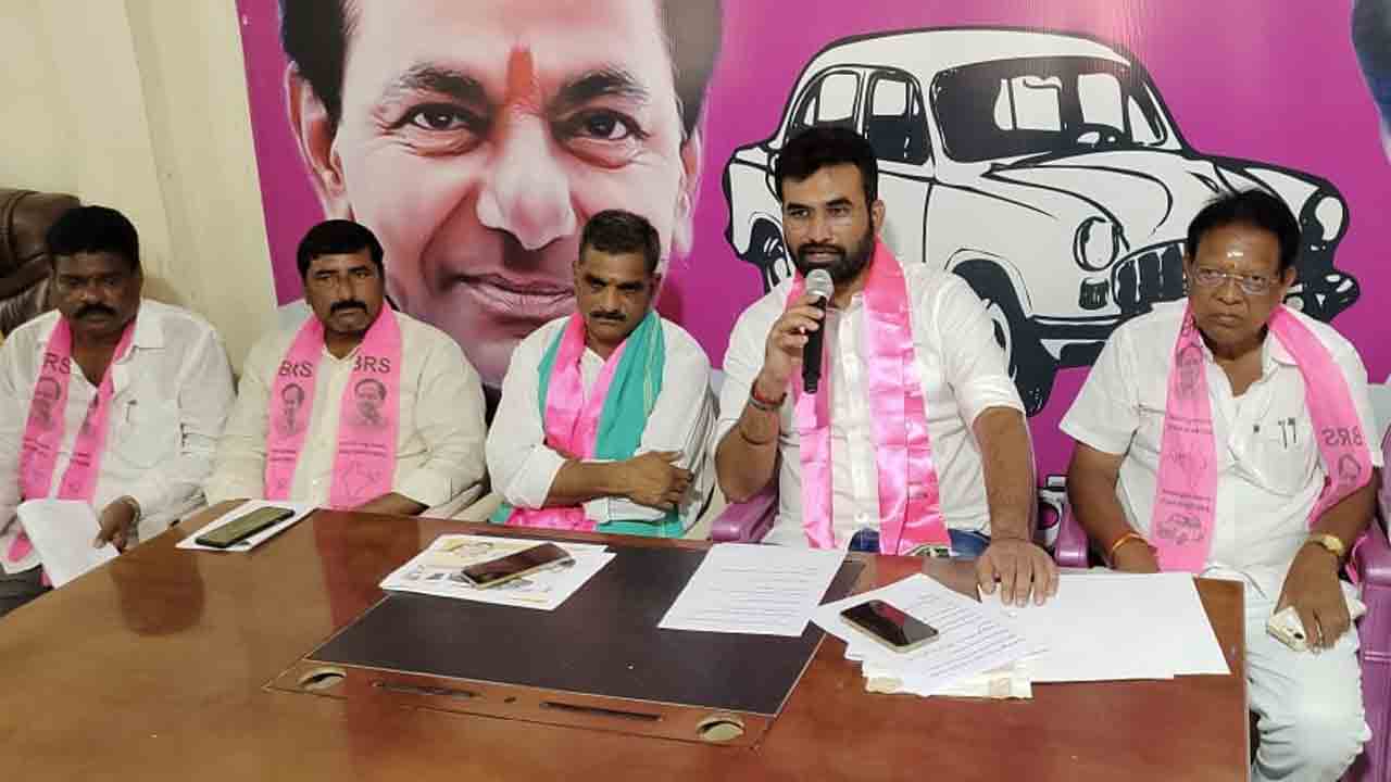 Speaker Pocharam | స్పీకర్ పోచారంను విమర్శిస్తే పుట్టగతులు లేకుండా చేస్తాం