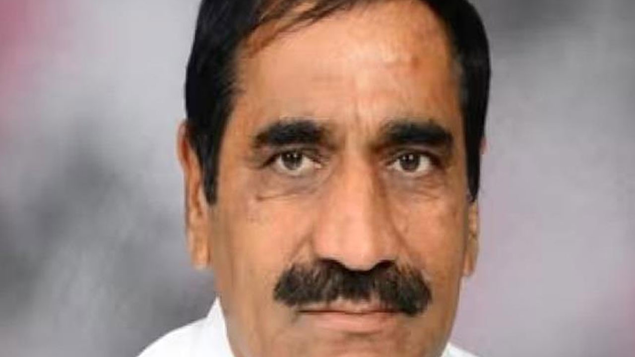 Enforcement Directorate: కాంగ్రెస్‌ ఎమ్మెల్యేపై ఈడీ కేసు.. నాలుగు కార్లు, న‌గ‌లు, న‌గ‌దు సీజ్