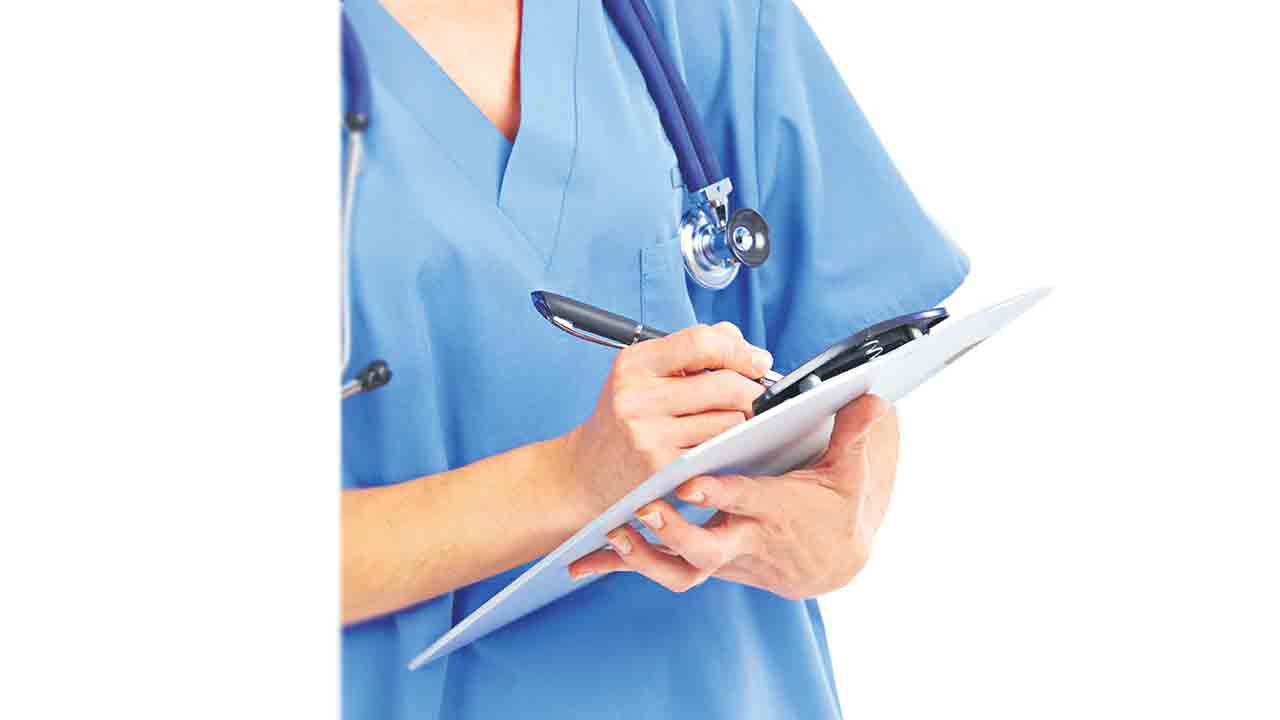 ఆదిలోనే అడ్డుకట్ట