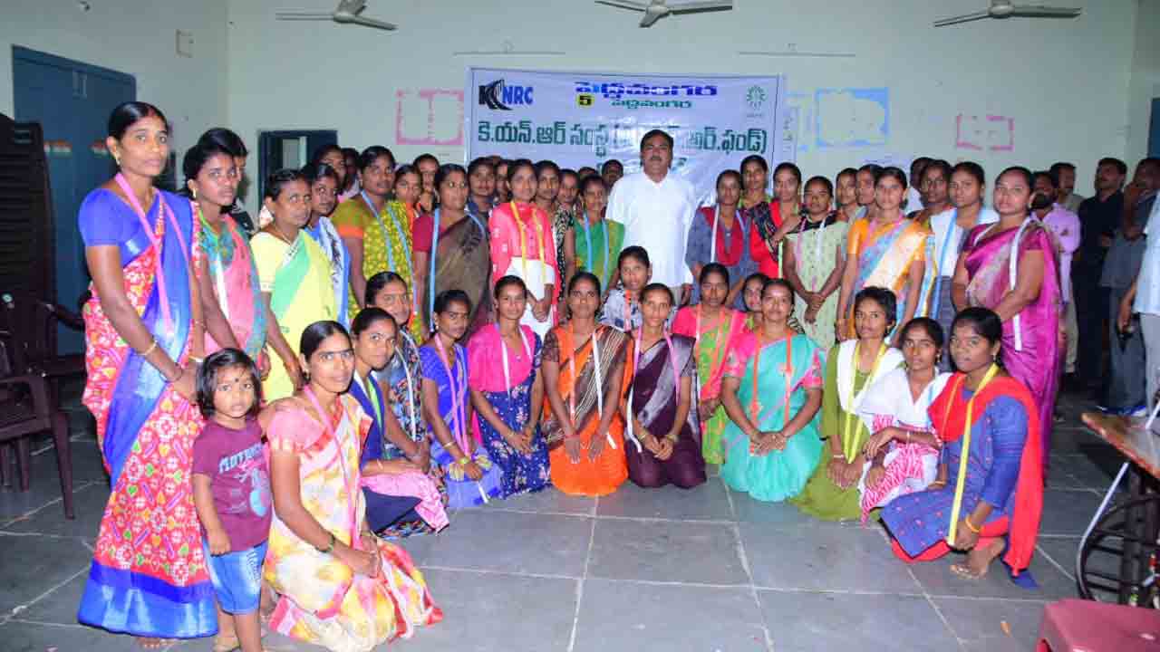 Minister Errabelli | మ‌హిళ‌లను ఆర్థికంగా బ‌లోపేతం చేయ‌డ‌మే ప్రభుత్వ ల‌క్ష్యం : మంత్రి ఎర్ర‌బెల్లి