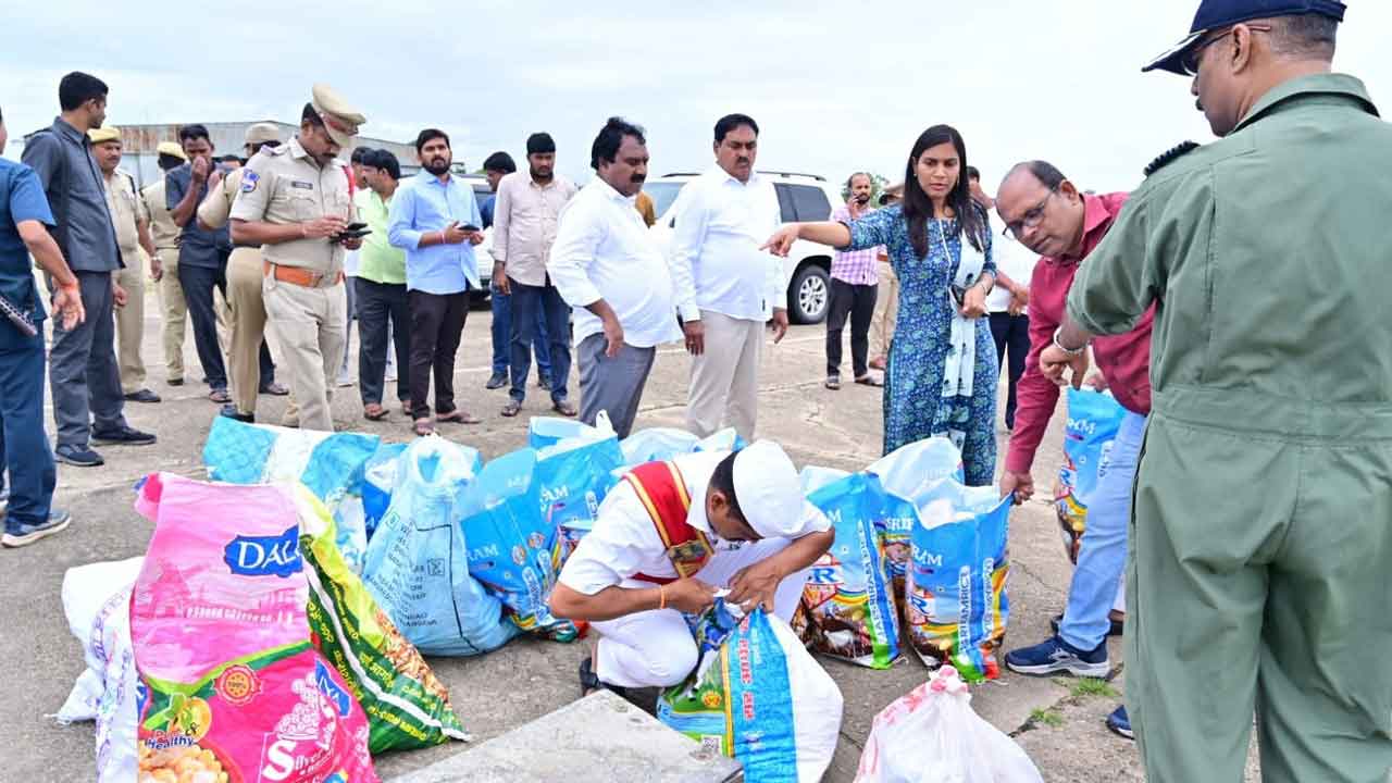 వరద బాధితులను అన్నివిధాలా ఆదుకున్నాం