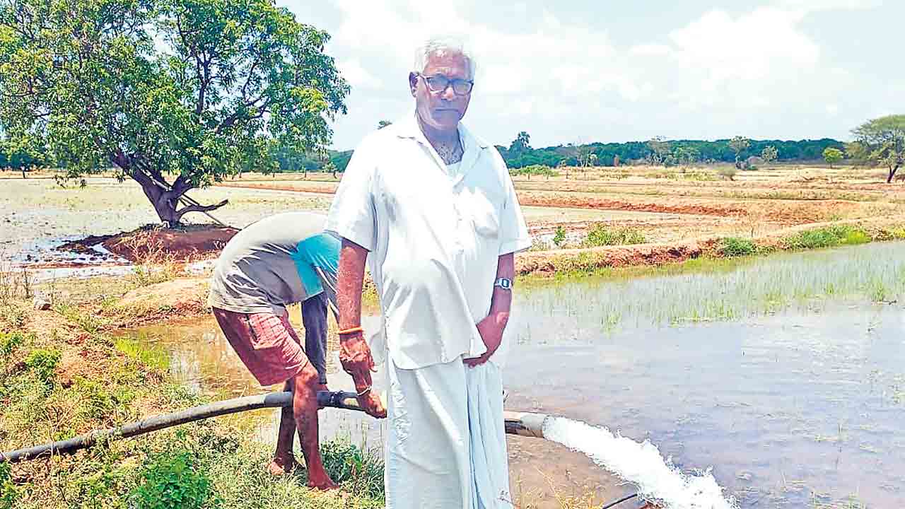 మోటర్‌తో రైతు బంధం