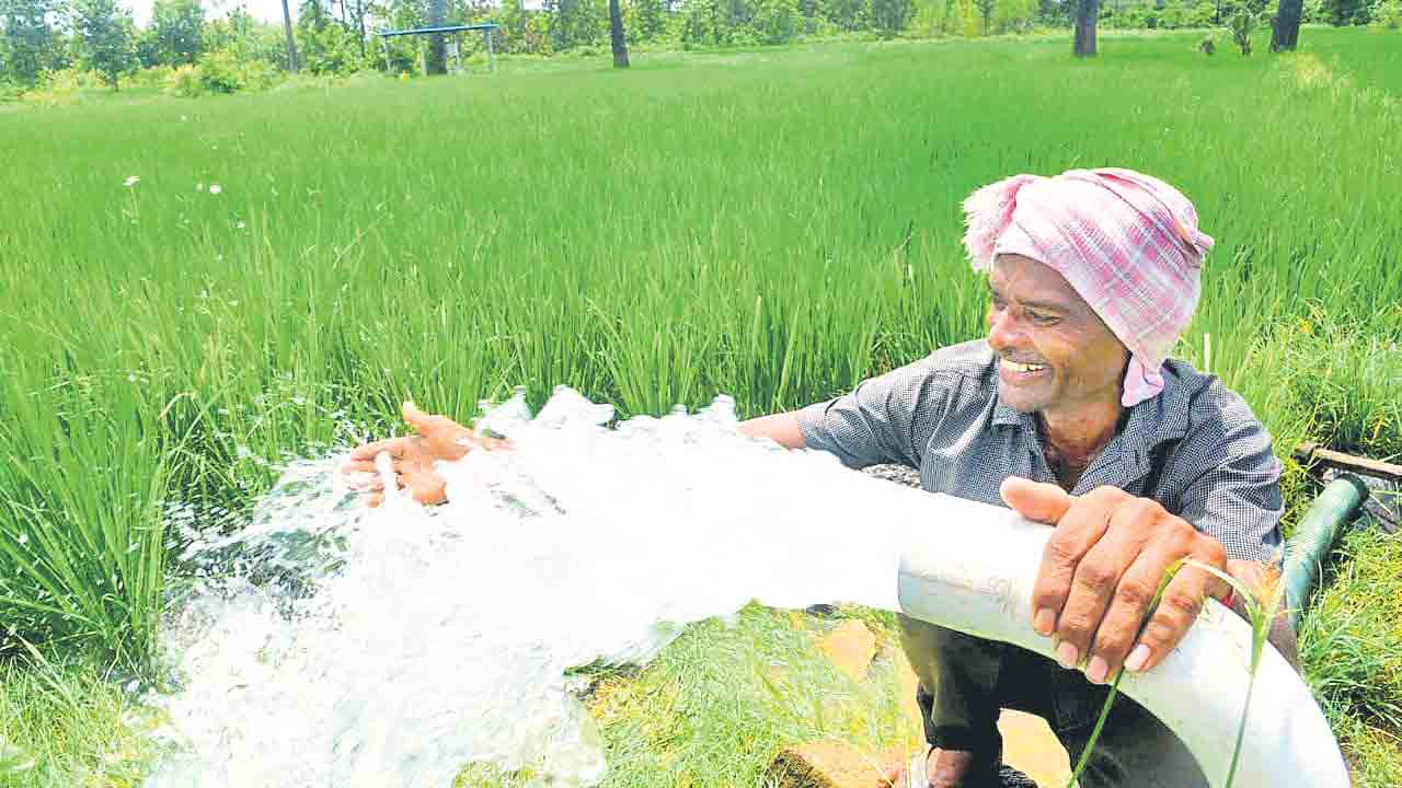 ప్రతిపక్షాల ప్రేలాపనలు