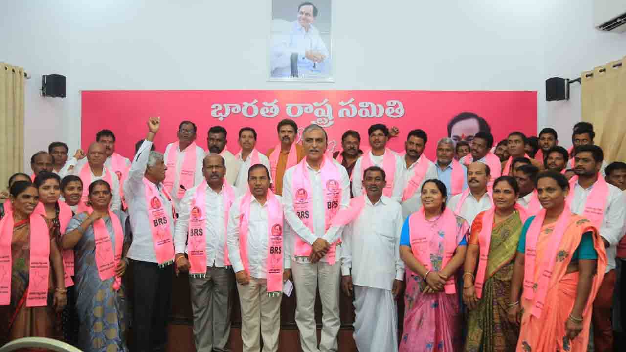 Minister Harish Rao | మంత్రి హరీశ్‌ రావు సమక్షంలో బీఆర్‌ఎస్‌లో చేరికలు