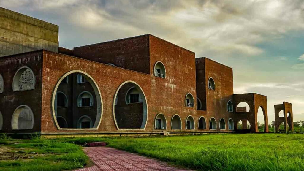 Iim Kashipur