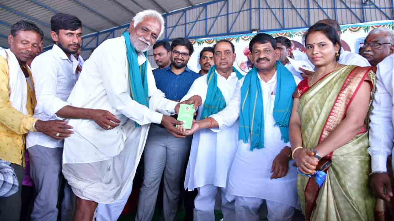 Minister Indrakaran Reddy | అడవి బిడ్డలను అన్నదాతలను చేసినం : మంత్రి ఇంద్రకరణ్‌రెడ్డి