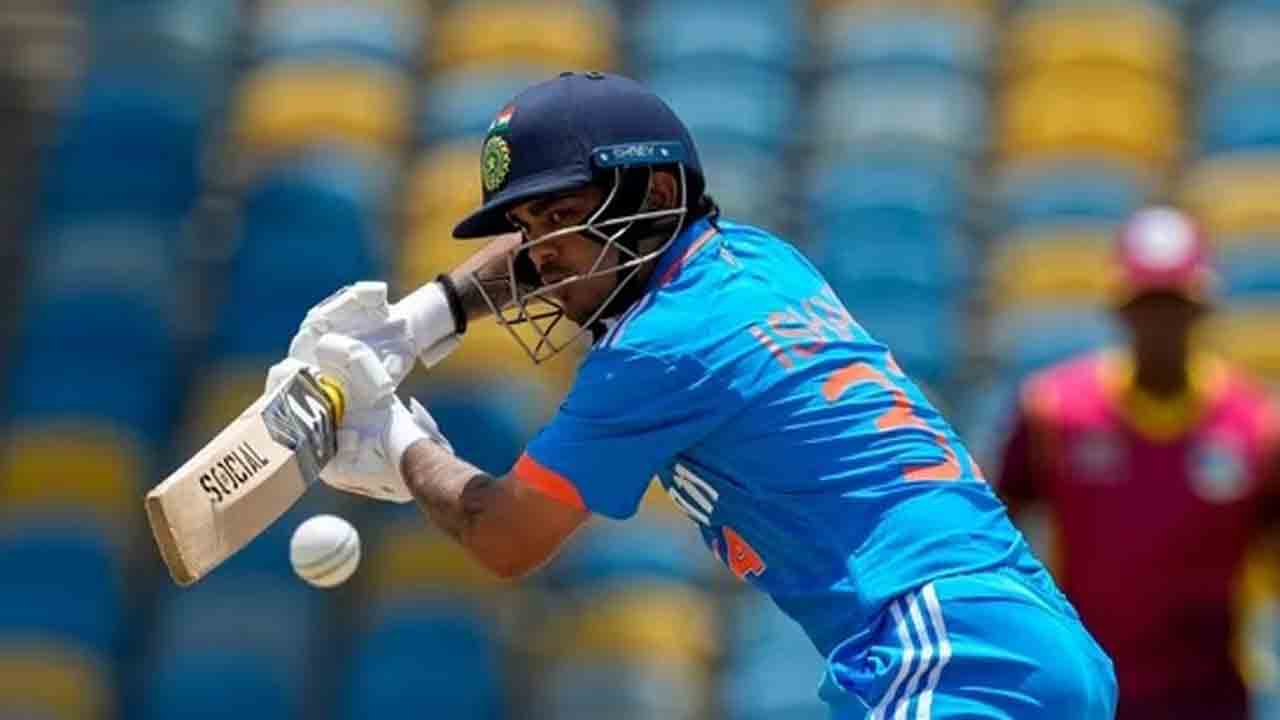 IND vs WI | రెండో వ‌న్డేకు వ‌ర్షం అంత‌రాయం.. సగం వికెట్లు కోల్పోయిన టీమిండియా