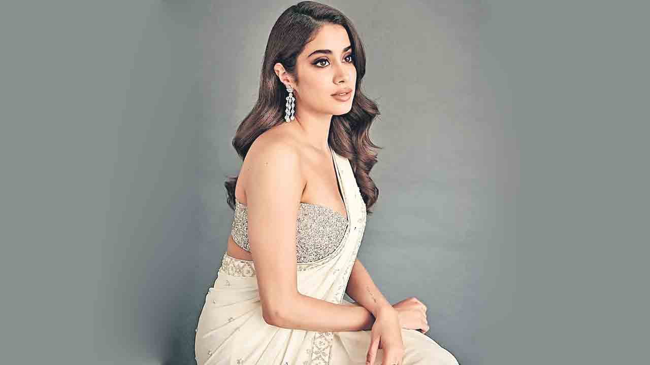 Janhvi Kapoor | ఆ విషయంలో ఎవరూ నాతో పోటీ పడలేరు.. తన టాలెంట్‌ బయటపెట్టిన జాన్వీ కపూర్‌