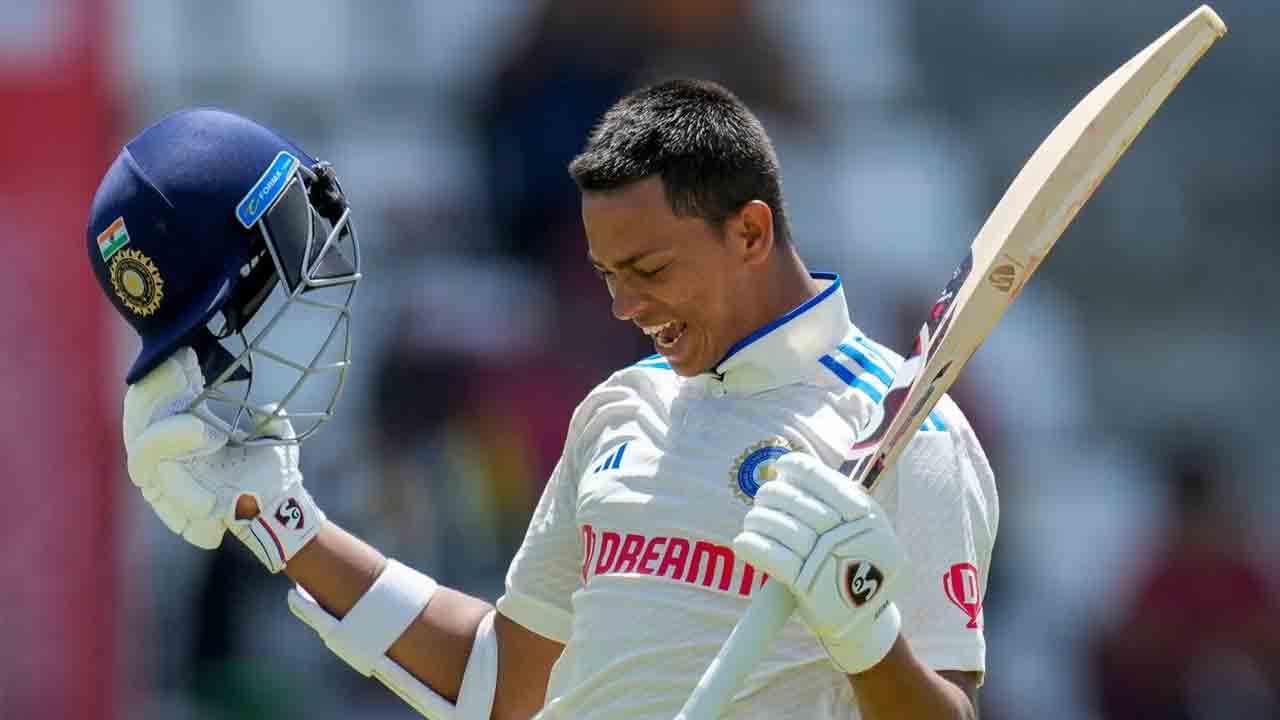 ICC Test Rankings | ఒక్క మ్యాచ్​తోనే ఐసీసీ టెస్టు ర్యాంకింగ్స్​లో జైస్వాల్‌కు చోటు.. పడిపోతున్న కోహ్లీ ర్యాంక్